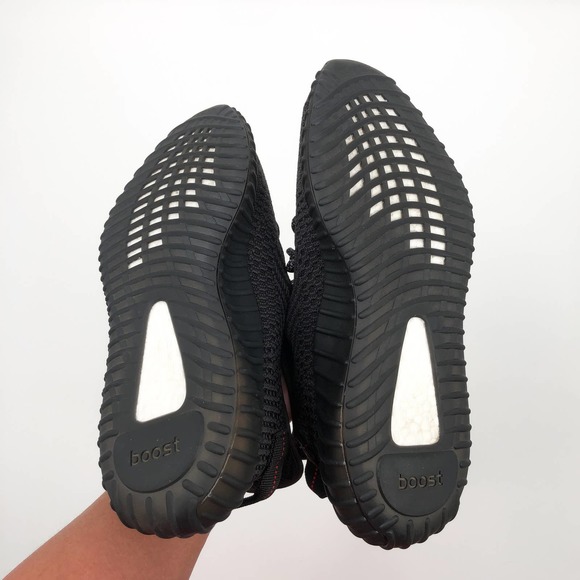 Adidas Yeezy Boost 350 V2 Static Black Non-Reflective Running Shoes 9 - Picture 10 of 12